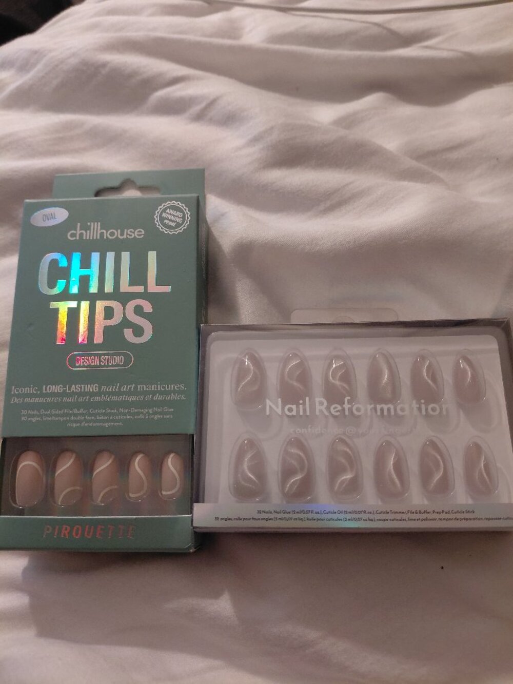 Press on nails